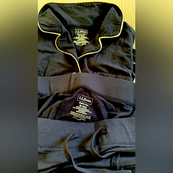NWT LL Bean navy blue pajamas - Picture 5 of 8